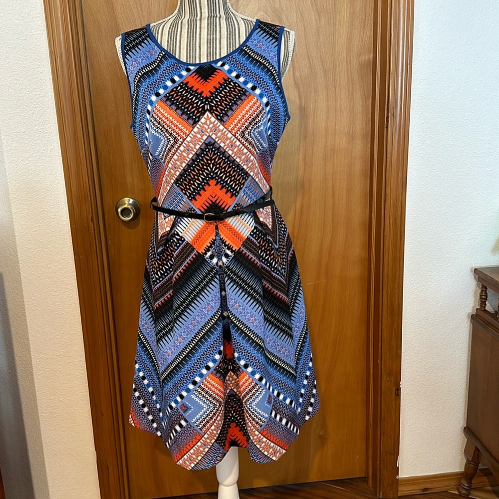 WOMANS LIZ CLAIBORNE DRESS SIZE 8